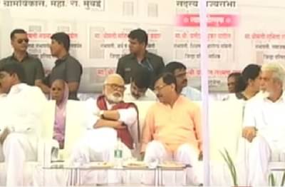 संजय राऊत आजचे आचार्य अत्रे, छगन भुजबळांची स्तुतिसुमनं