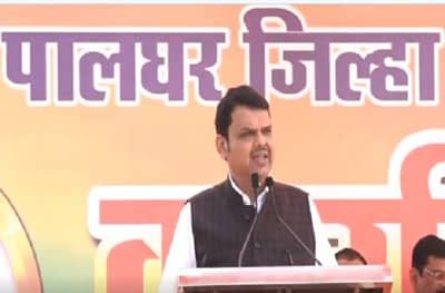 शिवसेना दिवसा शेर, रात्री ढेर, दिल्लीच्या मातोश्रींचा आदेश ऐकतात, देवेंद्र फडणवीसांचा निशाणा