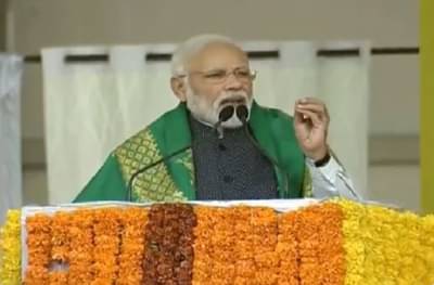 नव्या वर्षाच्या सुरुवातीलाच 8 कोटी शेतकऱ्यांच्या खात्यात प्रत्येकी 2 हजार रुपये जमा