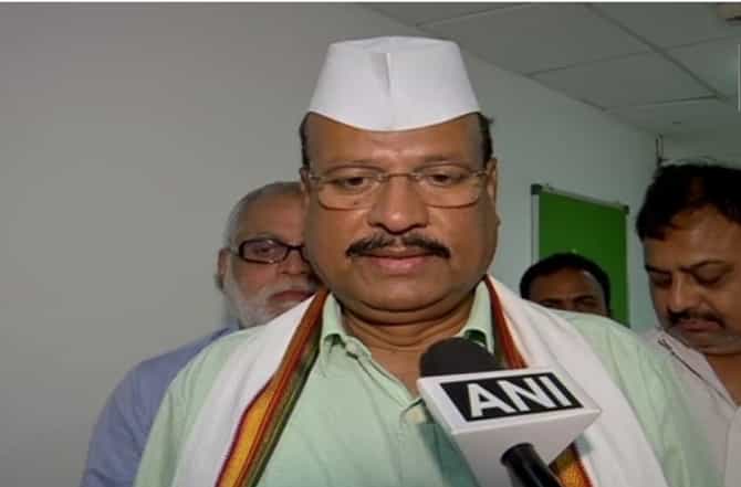 शिवसेनेची बदनामी व्हावी यासाठी माझ्या राजीनाम्याची पुडी सोडली : अब्दुल सत्तार