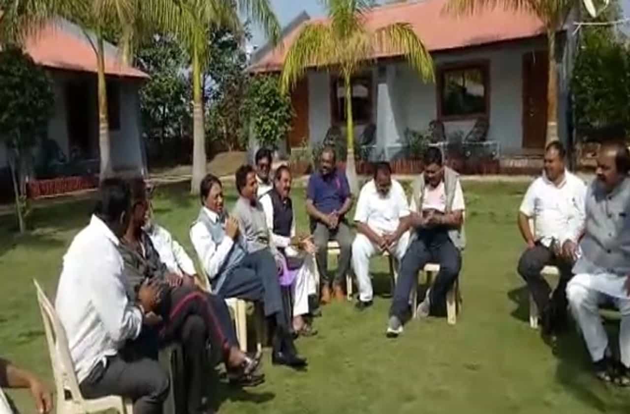 वर्ध्यात जिल्हा परिषद निवडणूक, भाजप सदस्य सहलीसाठी ताडोबा जंगलात
