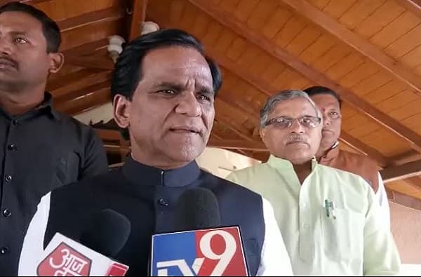 लालदिव्यासाठी प्रदेशाध्यक्षपद नाकारलं, त्यामुळेच नाथाभाऊंचं मुख्यमंत्रिपद गेलं; दानवेंचा गौप्यस्फोट