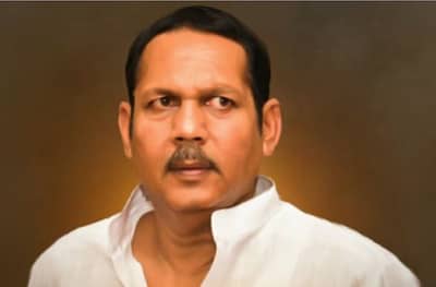 उदयनराजे बिनडोक ठरत असतील, तर निम्मा देश बिनडोक ठरेल