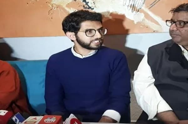 मुंबई पाठोपाठ आता पुण्यातही नाईट लाईफ सुरु होणार? आदित्य ठाकरे म्हणतात...
