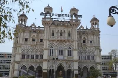 अधिकाऱ्याच्या बोगस स्वाक्षऱ्या करुन दीड कोटी लाटले, भाजप नगरसेवकावर आरोप