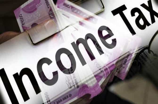 Budget 2020 : इन्कम टॅक्स स्लॅबमध्ये दिलासा मिळण्याची शक्यता, कुणाला किती फायदा