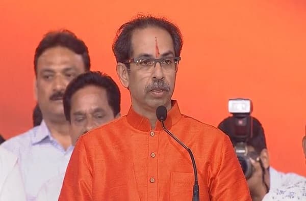उद्धव ठाकरेंना अयोध्येत पाय ठेऊ देणार नाही, अयोध्येतील महंतांची धमकी