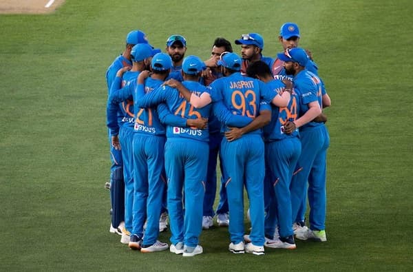 IND vs NZ : प्रजासत्ताक दिनी टीम इंडियाकडून चाहत्यांना विजयाचं गिफ्ट, मालिकेत आघाडी