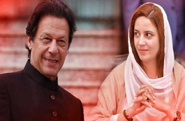 इम्रान खान यांचं स्मितहास्य जीवघेणं, पाकिस्तानच्या पंतप्रधानांवर महिला मंत्री फिदा