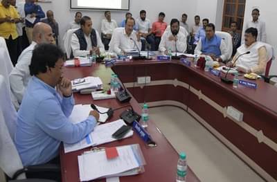 गडचिरोलीसाठी 231.40 कोटी रुपयांचा निधी मंजूर, विभागीय बैठकीत अजित पवारांचा निर्णय