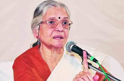 नारीशक्तीचा अंगार, ज्येष्ठ सामाजिक कार्यकर्त्या विद्या बाळ यांचं निधन