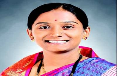 कोल्हापूरच्या महापौरांचा राजीनामा, सुरमंजिरी लाटकर सव्वादोन महिन्यात पायउतार