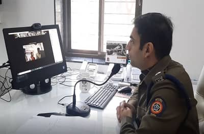 व्हिडीओ कॉन्फरन्सद्वारे आता पोलीस स्टेशनमध्ये तक्रार करता येणार