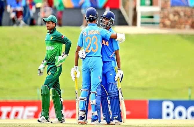 U19 World Cup : भारताची यशस्वी कामगिरी, पाकिस्तानला धूळ चारत अंतिम फेरीत धडक