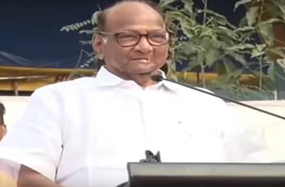 अभ्यासक्रमात शरद कमळ बघ, छगन कमळ बघ, शरद पवार म्हणतात...