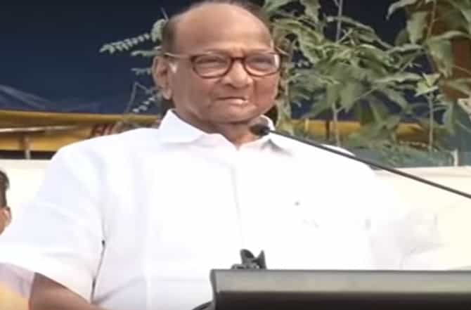 अभ्यासक्रमात शरद कमळ बघ, छगन कमळ बघ, शरद पवार म्हणतात...
