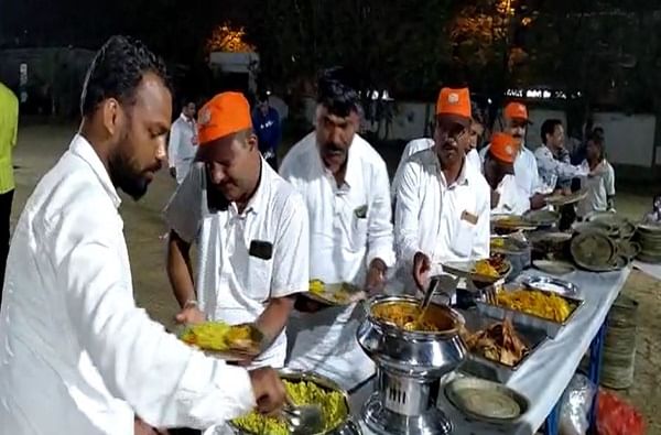 व्हेज पुलाव, पुरी, जिलेबी, नवी मुंबईत 10 हजार मनसैनिकांसाठी जेवणाची भव्य व्यवस्था