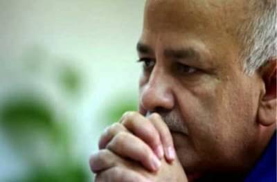 आघाडी-पिछाडीच्या फेऱ्यातून थरारक सुटका, मनिष सिसोदियांचा विजयासाठी संघर्ष