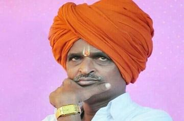 'पुनश्च: हरिओमच्या नावाखाली दारु दुकानं सुरु, हरी मात्र लॉक', मनसेनंतर भाजप नेते इंदोरोकरांच्या भेटीला