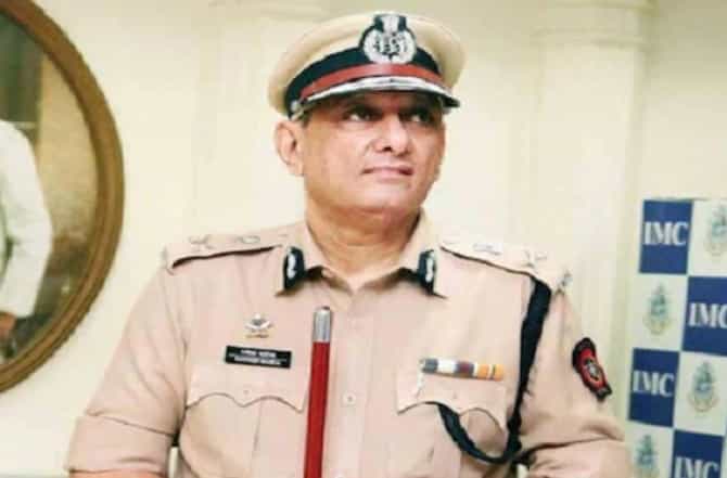 योग्य माहिती घेऊन पाऊल उचलू, राकेश मारियांच्या पुस्तकावरील वादावर गृहमंत्र्यांचे स्पष्टीकरण