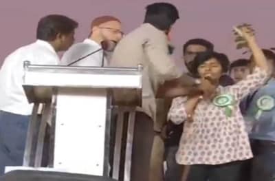 ओवेसींसमोर पाकिस्तान समर्थनार्थ नारे, तरुणीवर देशद्रोहाचा खटला