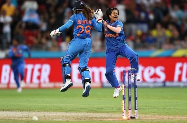 T20 विश्वचषक : भारतीय महिला संघाची झोकात सुरुवात, बलाढ्य ऑस्ट्रेलियावर मात