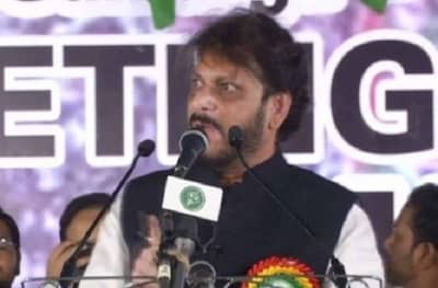 अखेर वारिस पठाण यांच्याविरोधात गुन्हा दाखल