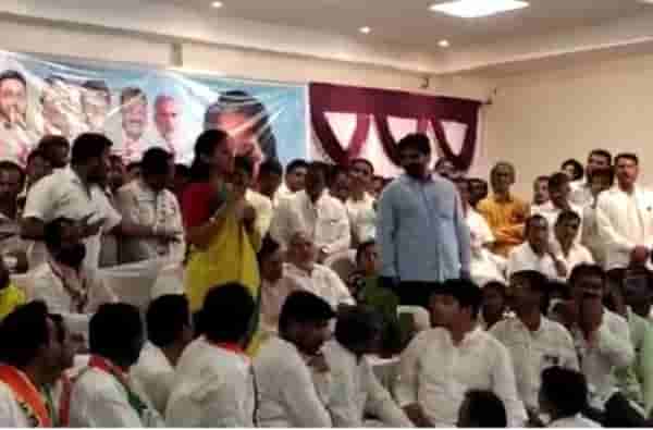 माझ्या बापाने रक्त गाळून पक्ष उभारलाय, त्याला गालबोट लावाल तर गाठ सुप्रिया सुळेशी आहे