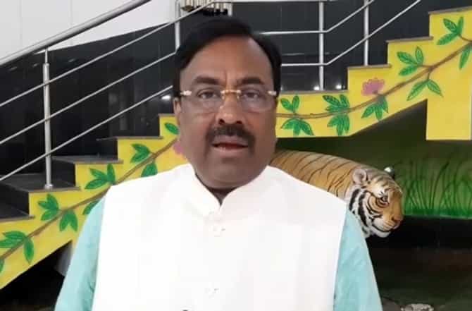 वारिस पठाण औरंगजेबाचे वारिस, त्यांना 100 मावळेही अडचणीत आणतील : सुधीर मुनगंटीवार