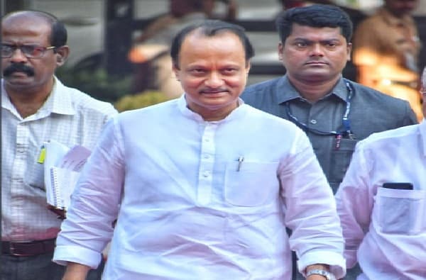 जयसिद्धेश्वरांना धक्का, अजित पवारांकडून पोटनिवडणुकीची तयारी, काँग्रेसचा उमेदवार उतरवणार