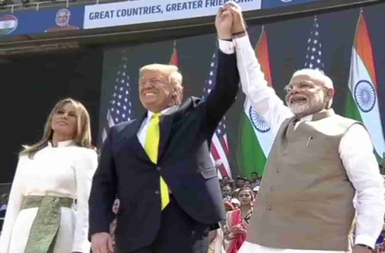 Donald Trump India Tour LIVE : अमेरिका भारताचा सच्चा दोस्त : मोदी