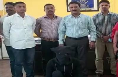 तोंडावर वार, एकतर्फी प्रेमातून तरुणीच्या वडिलांची हत्या