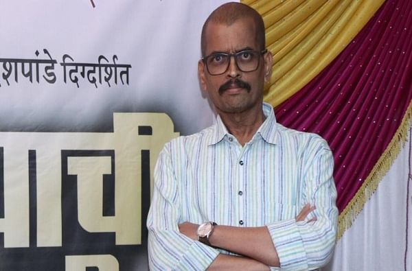 'अस्पृश्यता निवारणात फुले, आंबेडकरांपेक्षा सावरकरांचे योगदान श्रेष्ठ म्हणणाऱ्या शरद पोंक्षेंना शिवसेनेने विधान परिषदेत पाठवू नये' 'अस्पृश्यता निवारणात फुले, आंबेडकरांपेक्षा सावरकरांचे योगदान श्रेष्ठ म्हणणाऱ्या शरद पोंक्षेंना शिवसेनेने विधान परिषदेत पाठवू नये'