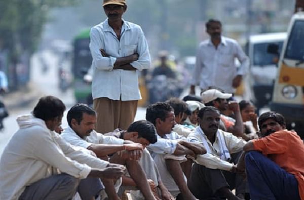 तरुणांना धाकधूक, भारतात बेरोजगारीचा दर वाढला