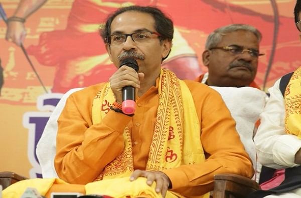 धर्मनिरपेक्ष लोकशाहीच्या प्रमुखाने धार्मिक कार्यक्रम टाळावे, राष्ट्रवादीच्या नेत्याचा उद्धव ठाकरेंना सल्ला धर्मनिरपेक्ष लोकशाहीच्या प्रमुखाने धार्मिक कार्यक्रम टाळावे, राष्ट्रवादीच्या नेत्याचा उद्धव ठाकरेंना सल्ला