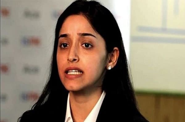 YES Bank : लंडनला जाणाऱ्या राणा कपूर यांच्या मुलीला विमानतळावर रोखलं
