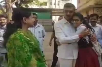 मुलीची दहावीची परीक्षा, शुभेच्छा देण्यासाठी गृहराज्यमंत्री शंभूराज देसाई पत्नीसोबत परीक्षा केंद्रावर