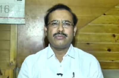 राज्यात स्टेज 2चा कोरोना, होम कोरेनटाईन व्यक्तीच्या हातावर निळ्या रंगाचा शिक्का : राजेश टोपे