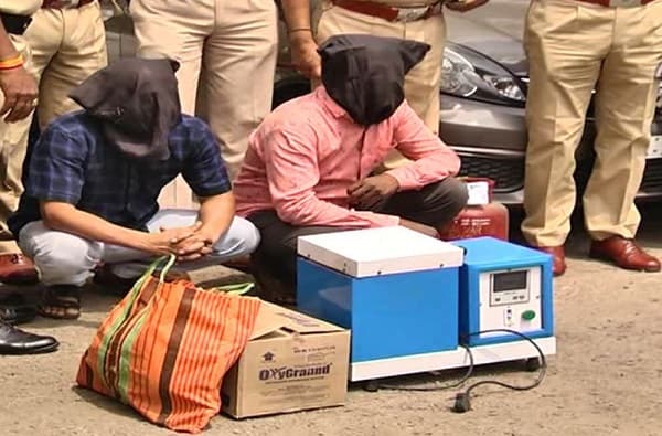 500 पेक्षा जास्त गुन्हे, अट्टल दरोडेखोराच्या मुसक्या आवळण्यात सोलापूर पोलिसांना यश