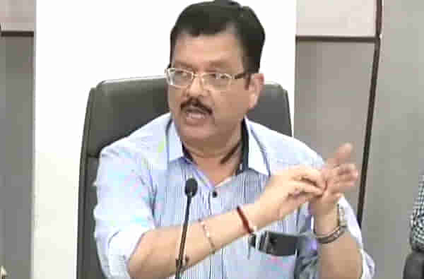 ऑनलाईन ऑर्डरवर कोणत्या वस्तूंची होम डिलिव्हरी मिळणार? विभागीय आयुक्त दीपक म्हैसेकरांकडून सूचना