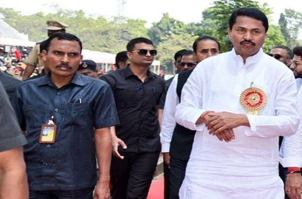 विधिमंडळात मांडला जाणारा प्रश्न ऐनवेळी मागे घेता येऊ नये : नाना पटोले विधिमंडळात मांडला जाणारा प्रश्न ऐनवेळी मागे घेता येऊ नये : नाना पटोले