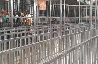 CORONA : शिर्डी, अंबाबाई, सिद्धिविनायक मंदिरातील गर्दी ओसरली