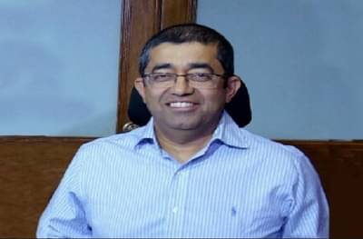 BMC commissioner transferred | मुंबई महापालिका आयुक्त प्रवीण परदेशींना हटवलं