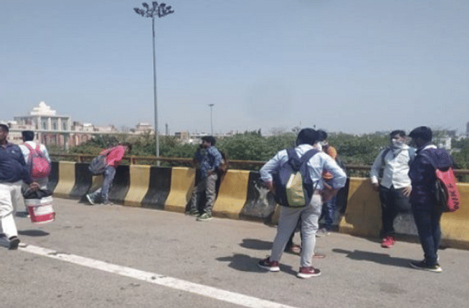 Corona | भारतात फक्त 27 टक्के नागरिक घरात लॉकडाऊन, सर्व्हेत धक्कादायक माहिती