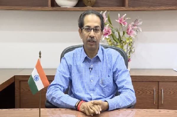 सोलापूरच्या चिमुकलीकडून वाढदिवसाचा निधी, शाहरुखकडून जागा, ताजकडून हॉटेल, आपण लढाई जिंकणार : मुख्यमंत्री