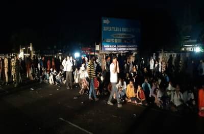 देशभरात संचारबंदी, मुंबईतून हजारो कामगारांचा राजस्थानकडे पायी प्रवास