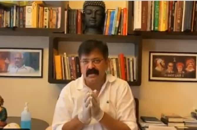 केवळ महिन्याचा नको, माझा वर्षाचा पगार घ्या, कोरोना लढ्यासाठी आव्हाडांचा सढळ हात