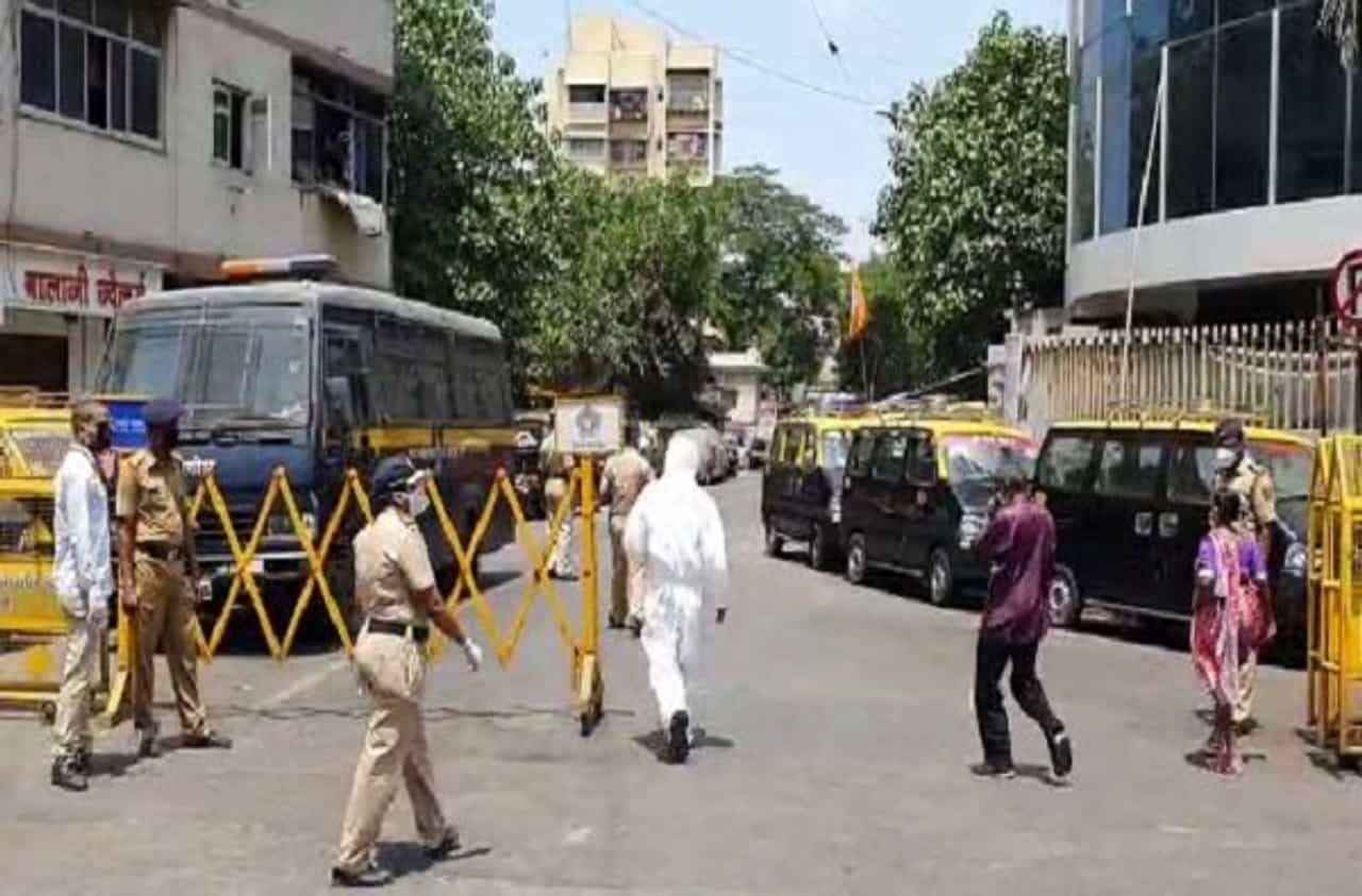 कोळीवाड्यानंतर आता वरळी पोलीस कॅम्पात कोरोनाचा शिरकाव