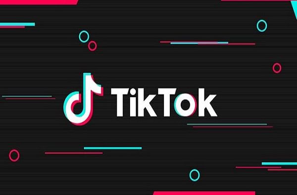 TikTok App: टिकटॉकच्या अजब गोष्टी, एक फेल अ‍ॅप यूट्यूबचा प्रेक्षक खेचणारं एकमेव अ‍ॅप कसं झालं?
