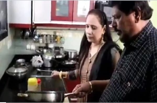 लॉकडाऊनमध्ये रामदास आठवलेंनी तयार केला हा खास पदार्थ